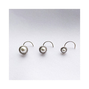 Freshwater Pearl Nose Pin - RishiRich Jewels