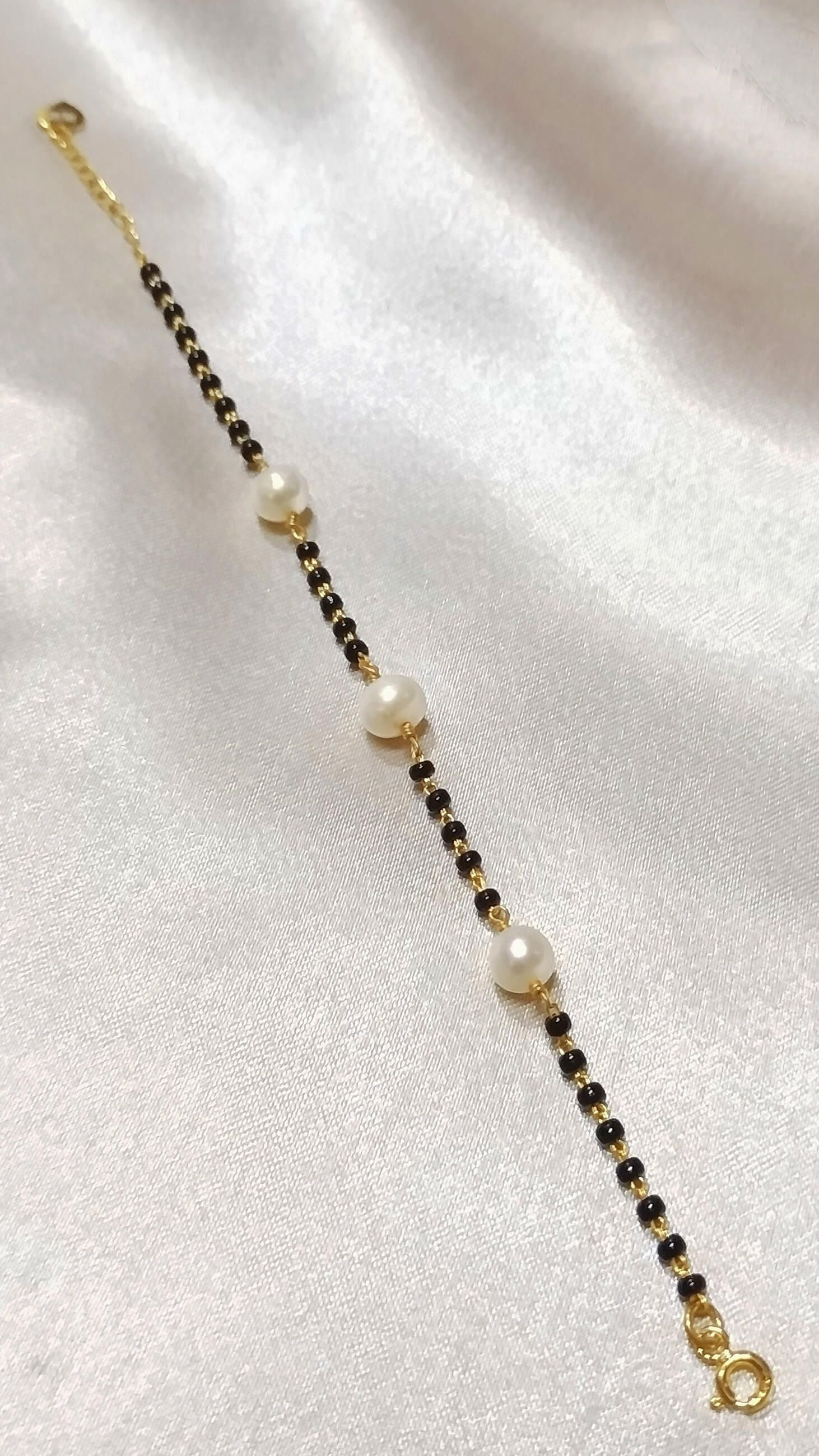 Pearltastic Mangalsutra Bracelet - RishiRich Jewels