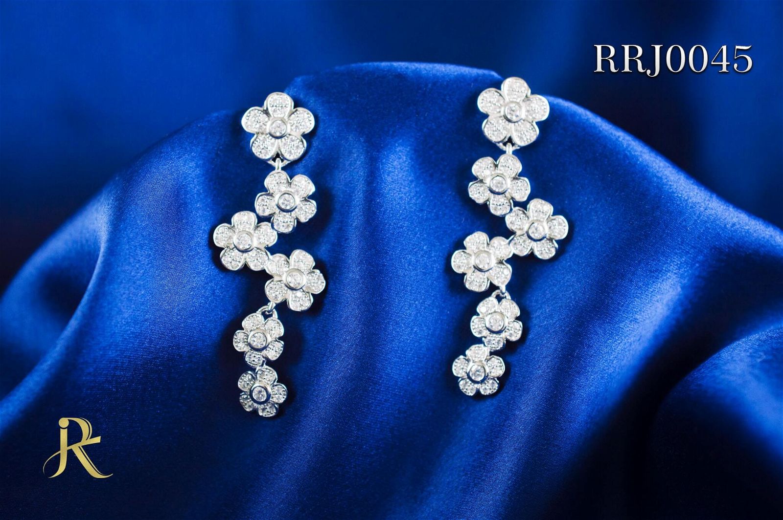 RRJ0045 Pure 925 Sterling Silver Earring - RishiRich Jewels