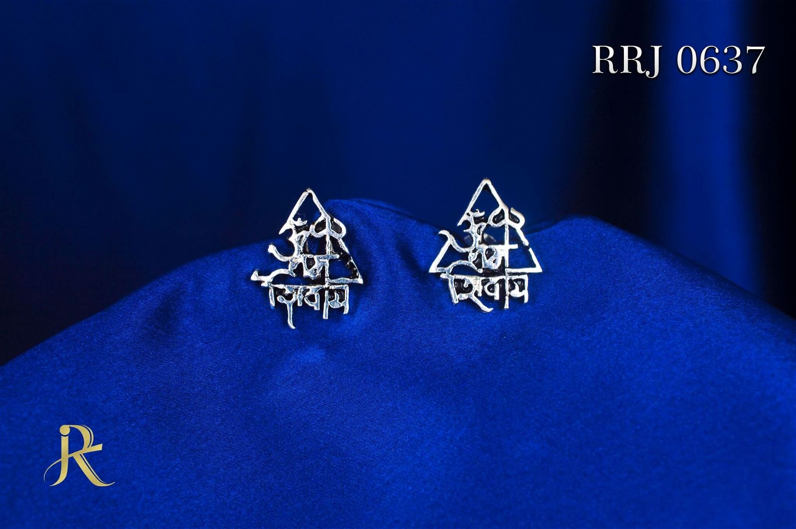 RRJ0637 Pure 925 Sterling Silver Unisex Stud - RishiRich Jewels