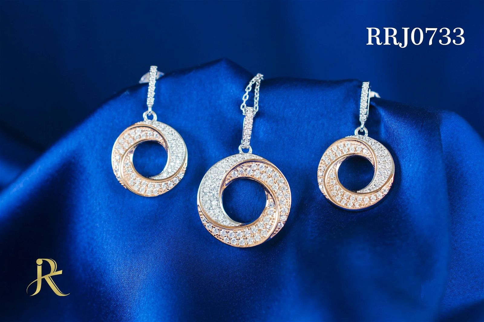 RRJ0733 Pure 925 Sterling Silver Pendant Set - RishiRich Jewels