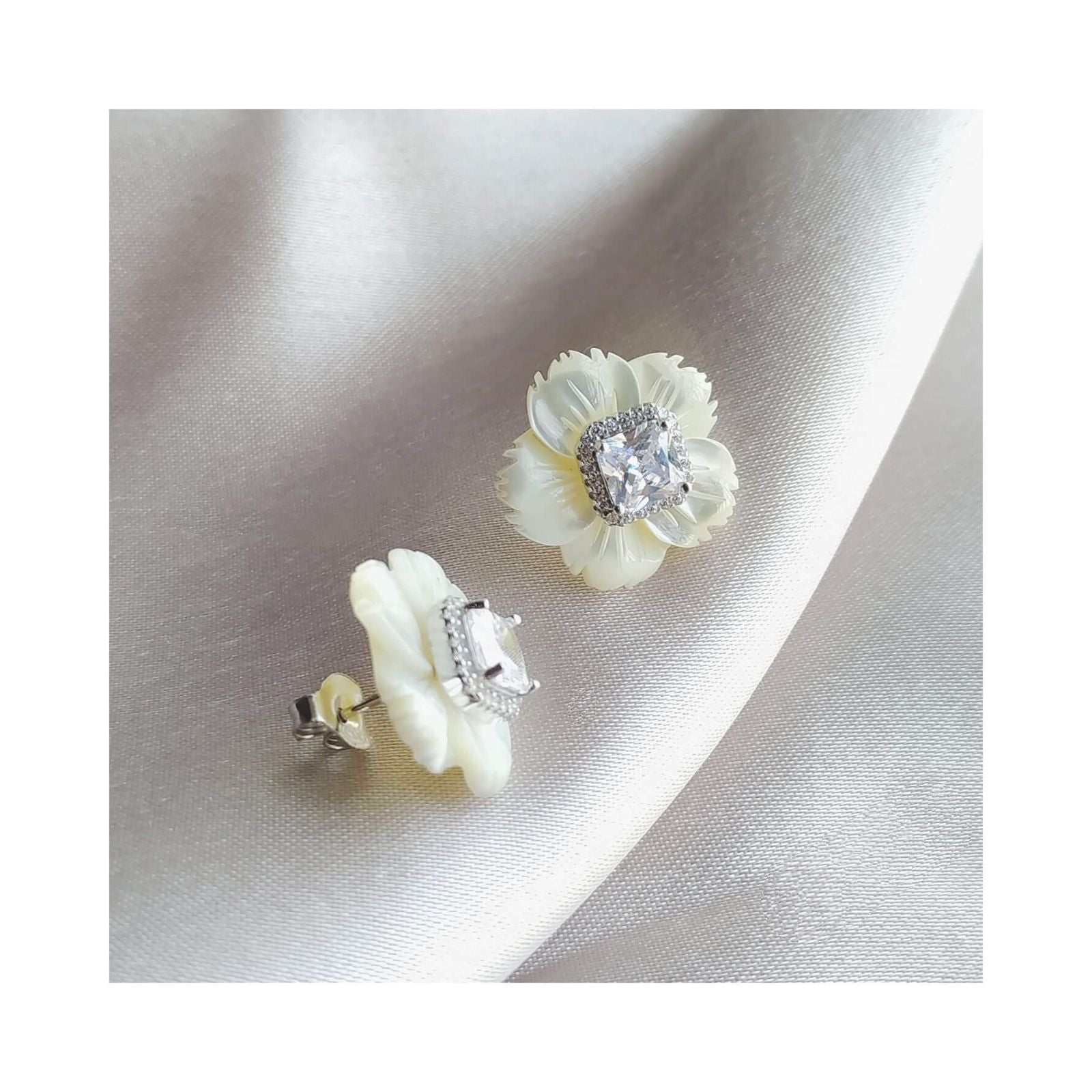 RRJ0746 Pure 925 Sterling Silver Stud - RishiRich Jewels