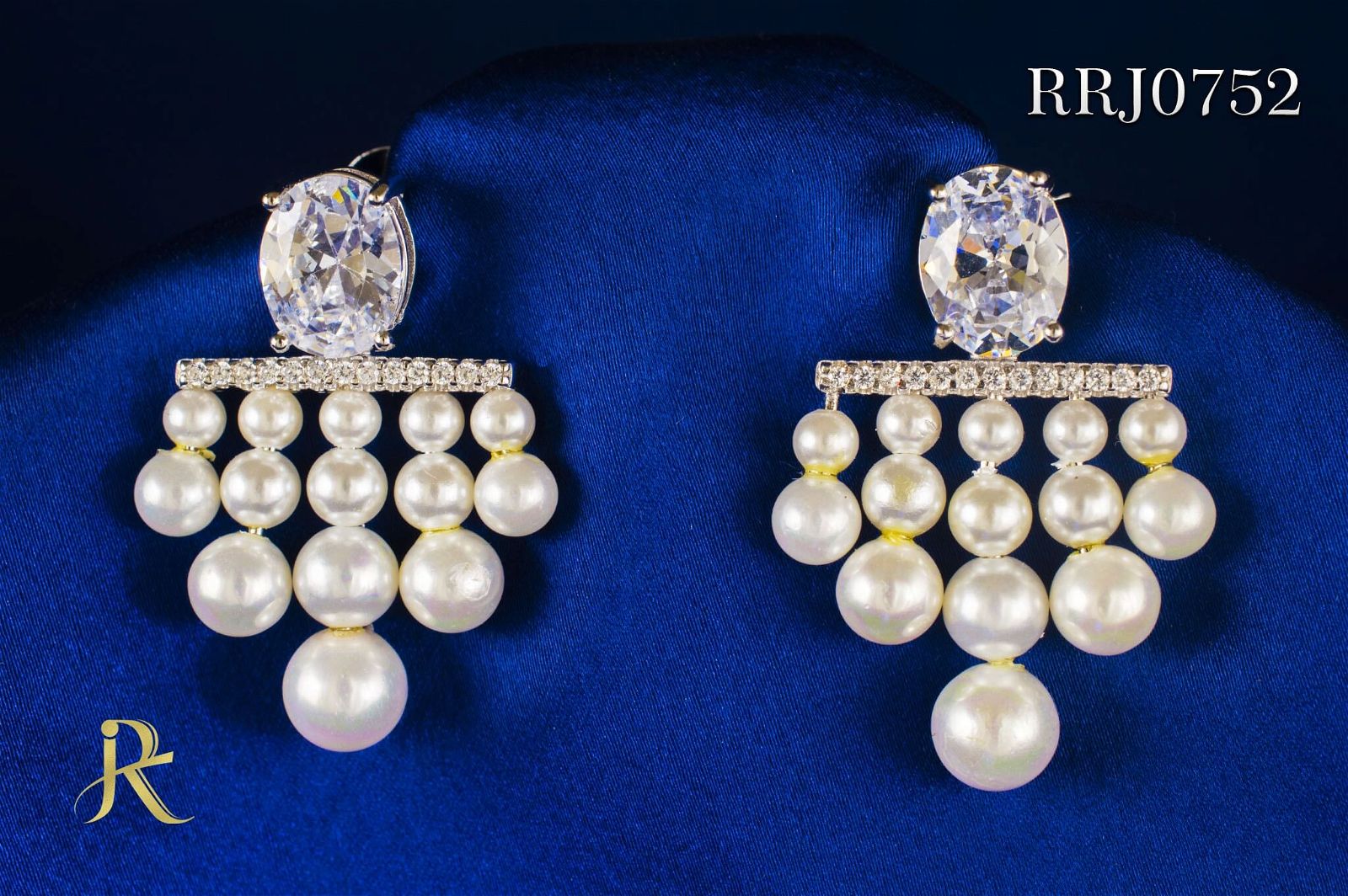 RRJ0752 Pure 925 Sterling Silver Earring - RishiRich Jewels