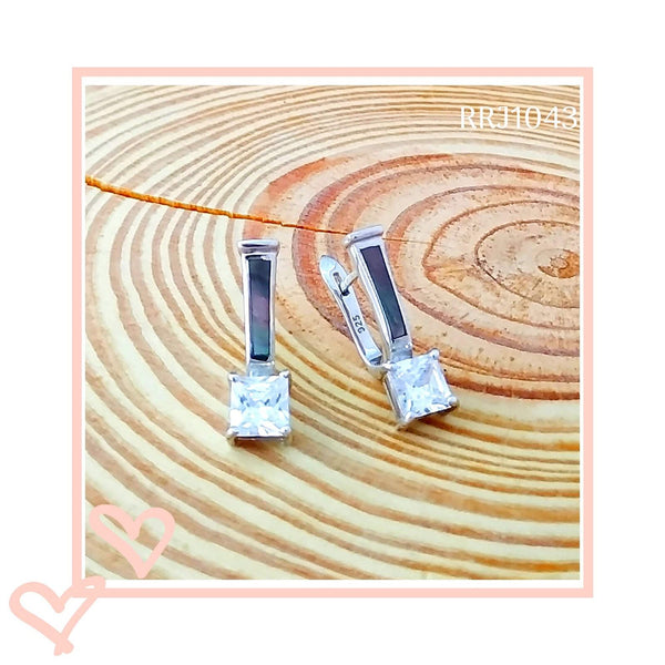 RRJ1043 Pure 925 Sterling Silver Earring - RishiRich Jewels